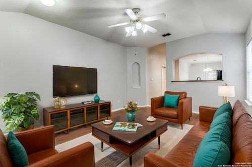 3603 Aranda Flds, Converse, TX, 78109-3542 | Card Image
