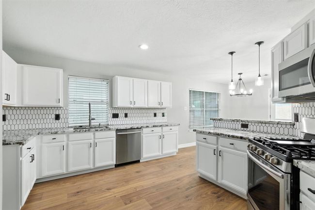 4127 Great Forest Ct, House other with 3 bedrooms, 2 bathrooms and 2 parking in Humble TX | Image 12
