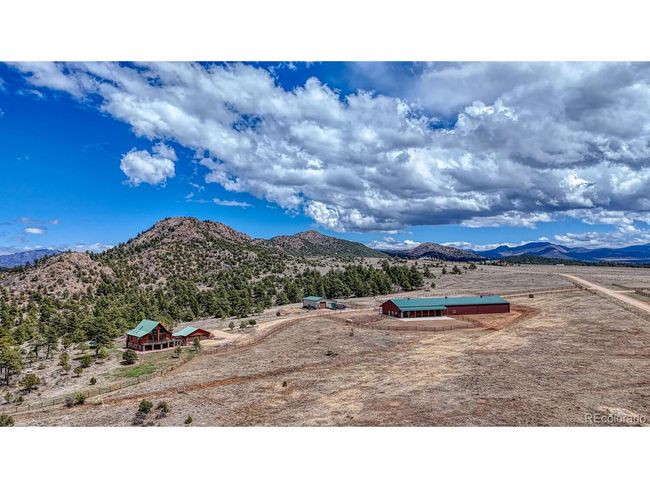 4005 Oak Grove Cir, House other with 3 bedrooms, 3 bathrooms and null parking in Westcliffe CO | Image 41
