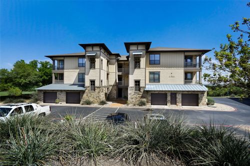 unit-203-17800 Edgewood Way, Jonestown, TX, 78645-4579 | Card Image