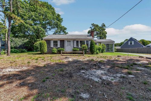 22 Maushops Path, West Yarmouth, MA, 02673-5611 | Card Image