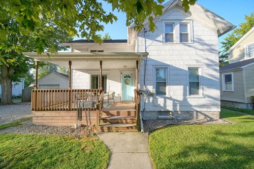136 Chestnut St, Adrian, MI, 49221-2142 | Card Image