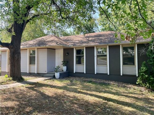 328 Virginia Rd, Excelsior Springs, MO, 64024-1227 | Card Image