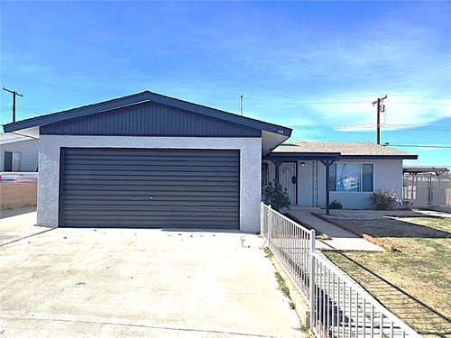 700 Arbor Way, Barstow, CA, 92311-5744 | Card Image