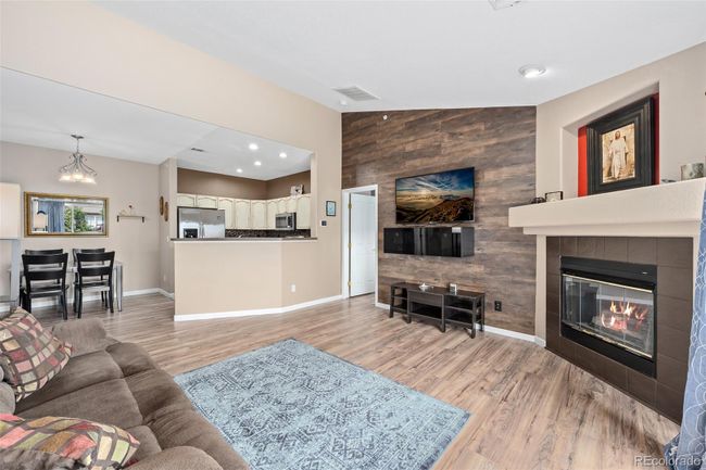 APT-303 - 7355 S Alkire St, Condo with 2 bedrooms, 2 bathrooms and 1 parking in Littleton CO | Image 5
