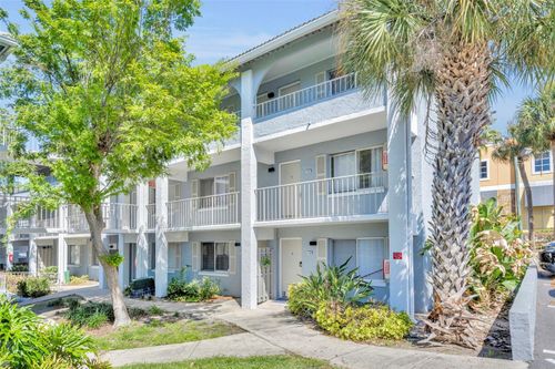 apt-220-145 Oyster Bay Cir, ALTAMONTE SPRINGS, FL, 32701-8044 | Card Image