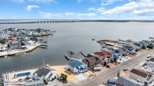 2139 Mill Creek Rd, Manahawkin, NJ, 08050-4328 | Card Image