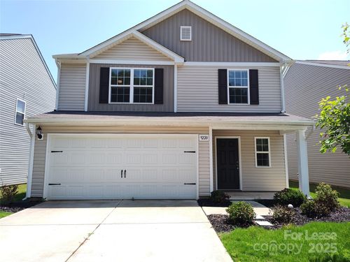 9220 Creedmore Hills Dr, Charlotte, NC, 28201 | Card Image