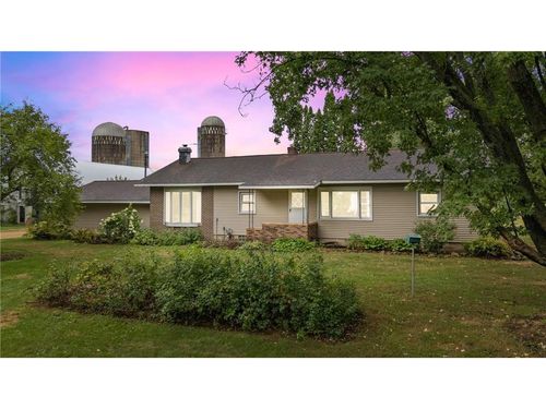 2033 County Road C, Somerset, WI, 54025-7512 | Card Image