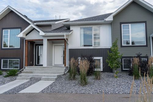 77 Ellington Crescent, Red Deer, AB, T4P3E5 | Card Image