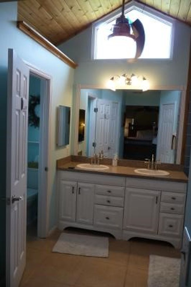 422 Avocado Ave, House other with 3 bedrooms, 2 bathrooms and null parking in SEBASTIAN FL | Image 15