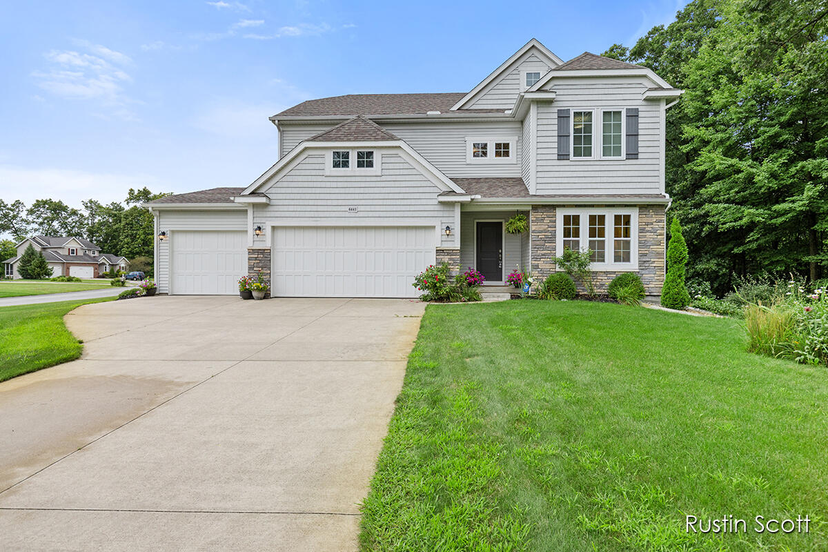 Chancery Dr, Alto, MI 49302