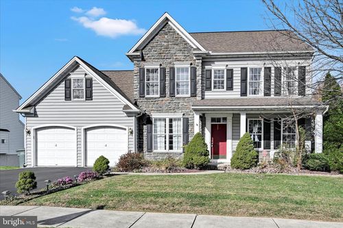 748 Connolly Dr, RED LION, PA, 17356-9419 | Card Image