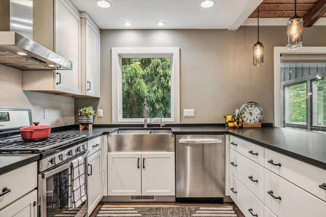 16128 Walnut Ct, House other with 4 bedrooms, 3 bathrooms and null parking in Three Oaks MI | Image 25