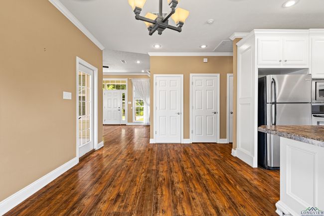 411 W Austin St, House other with 3 bedrooms, 2 bathrooms and null parking in Jefferson TX | Image 16