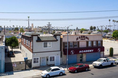 5321 Denker Ave, Los Angeles, CA, 90062 | Card Image