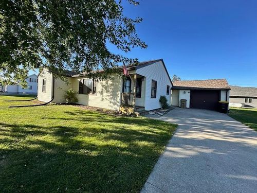 207 1st St Se, EITZEN, MN, 55931-7802 | Card Image