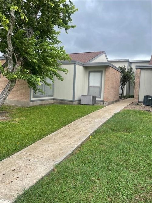 6513 Long Meadow Dr, Corpus Christi, TX, 78413-2219 | Card Image