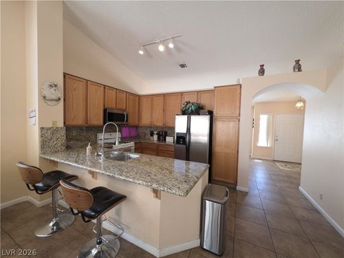 9408 Shellfish Court, Las Vegas, NV, 89117 | Card Image