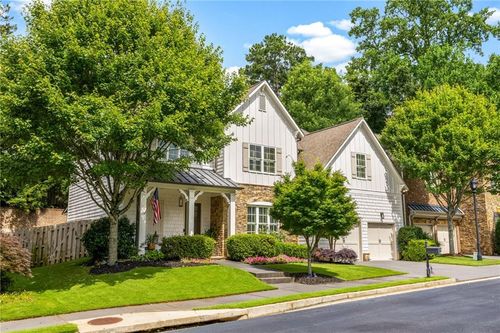 320 Valley Brook Way Ne, Atlanta, GA, 30342-3377 | Card Image
