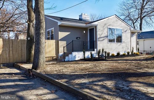 338 Sycamore Ave, FOLSOM, PA, 19033-1801 | Card Image