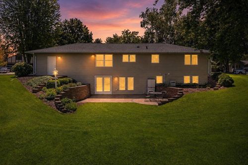 2758 Otto Court, Ashwaubenon, WI, 54313 | Card Image