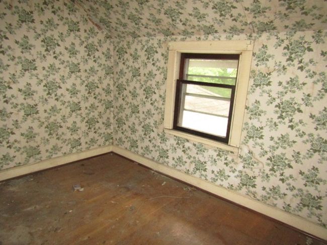 445 4th St, House other with 2 bedrooms, 1 bathrooms and 1 parking in Freedom PA | Image 25