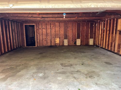 183 Mark Tree Rd, Centereach, NY, 11720-2237 | Card Image