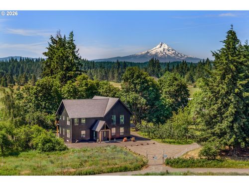 319 Bates Rd, White Salmon, WA, 98672-8506 | Card Image