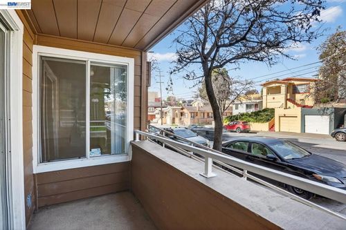 103-2901 Macarthur Blvd, Oakland, CA, 94602-3274 | Card Image
