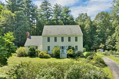 43 Peabody Drive, Brentwood, NH, 03833 | Card Image