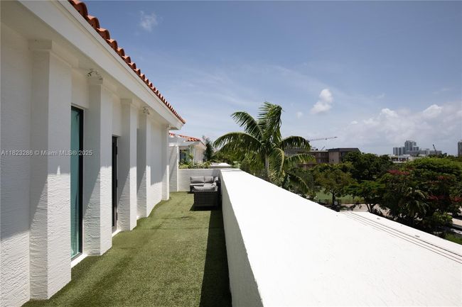 10 - 1150 98 Th St, Condo with 5 bedrooms, 4 bathrooms and null parking in Bay Harbor Islands FL | Image 35