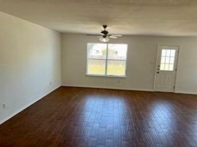 222 Wegstrom Street, House other with 3 bedrooms, 2 bathrooms and 4 parking in Hutto TX | Image 3