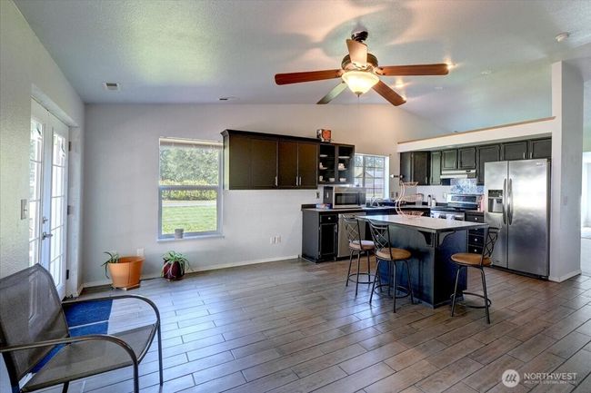 19802 118 Th Ave Ct E, House other with 3 bedrooms, 3 bathrooms and 4 parking in Graham WA | Image 9