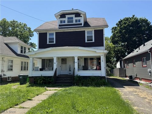 84-82-84 18th St Sw, Barberton, OH, 44203-7103 | Card Image