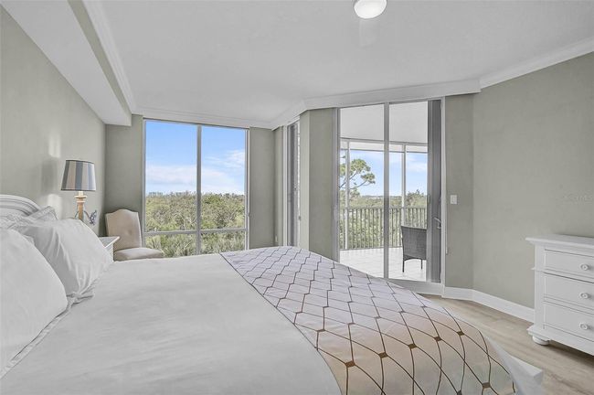 UNIT-404 - 385 N Point Rd, Condo with 3 bedrooms, 3 bathrooms and null parking in OSPREY FL | Image 18