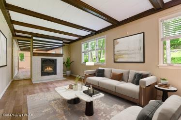 Suter Dr, Bushkill, PA 18324