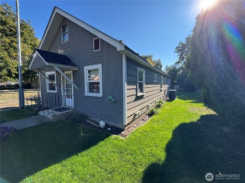 610 E Patit Ave, Dayton, WA, 99328-1136 | Card Image