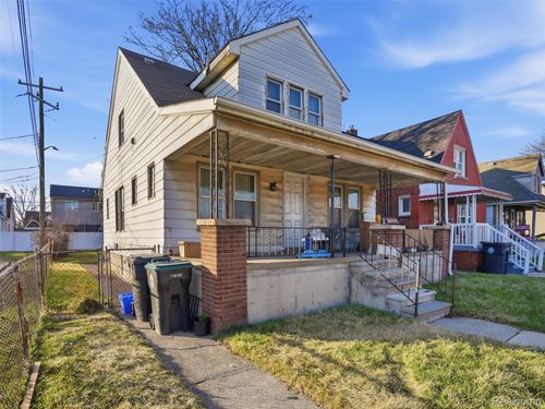 17055 Flora St, Melvindale, MI, 48122-1331 | Card Image