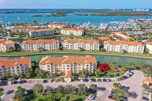 unit-306-19 Harbour Isle Dr W, Fort Pierce, FL, 34949-2771 | Card Image