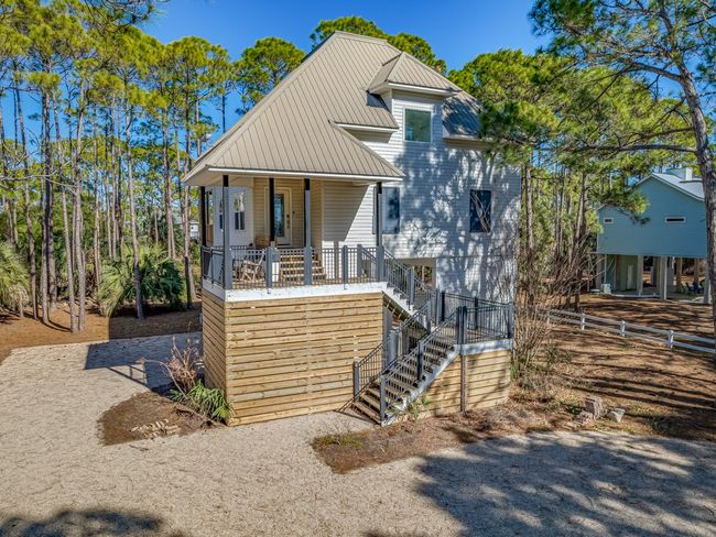27 Harry Morrison Island Dr, House other with 3 bedrooms, 2 bathrooms and 3 parking in Alligator Point FL | Image 7