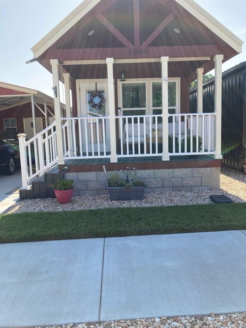 1809 S G St, Rogers, AR, 72756-6075 | Card Image