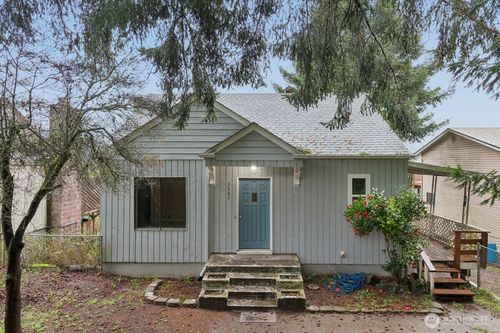 2502 N N Lafayette Ave, Bremerton, WA, 98312-2752 | Card Image