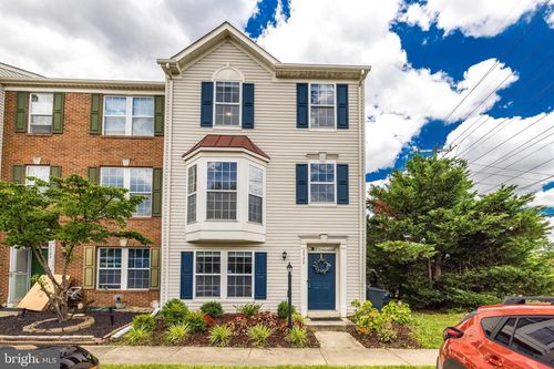 2520 Banshire Dr, HERNDON, VA, 20171-3491 | Card Image