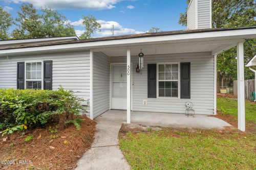 500 Cedar Grove Cir, Beaufort, SC, 29902-6366 | Card Image