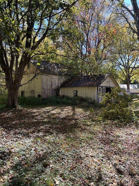Residential in Western 4