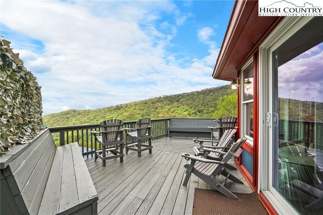 104 Longview Ct, House other with 2 bedrooms, 3 bathrooms and null parking in Seven Devils NC | Image 33