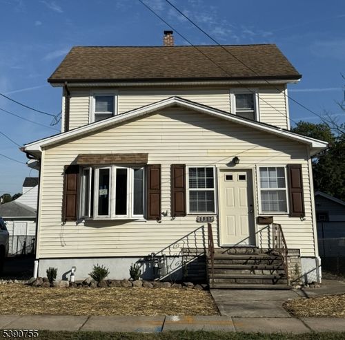 1017 Grandview Ave, Union, NJ, 07083-6113 | Card Image