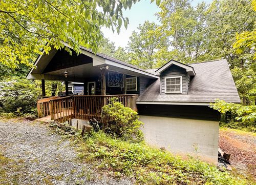 60 Mountain Page Rd, Saluda, NC, 28773-8763 | Card Image