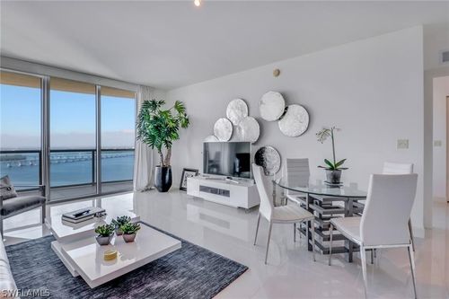 apt-3005-3000 Oasis Grand Blvd, FORT MYERS, FL, 33916-1646 | Card Image